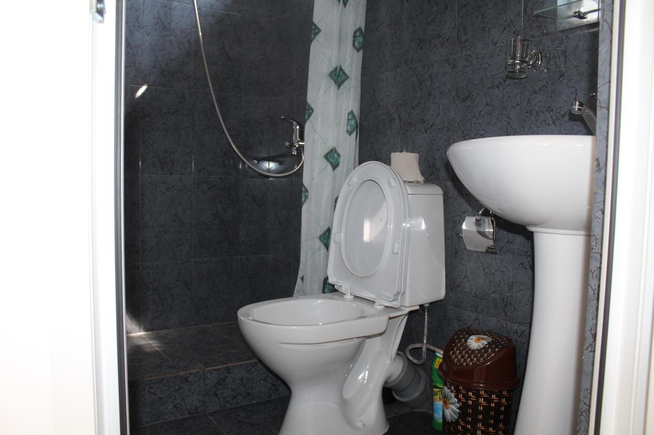 גגרה Guest House U Aleny מראה חיצוני תמונה